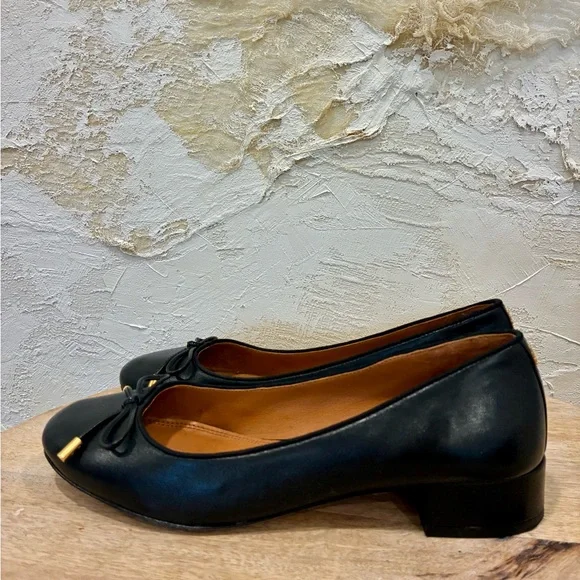 Tory Burch Black Leather Flats with Bow 7.5 - Picture 3 of 9